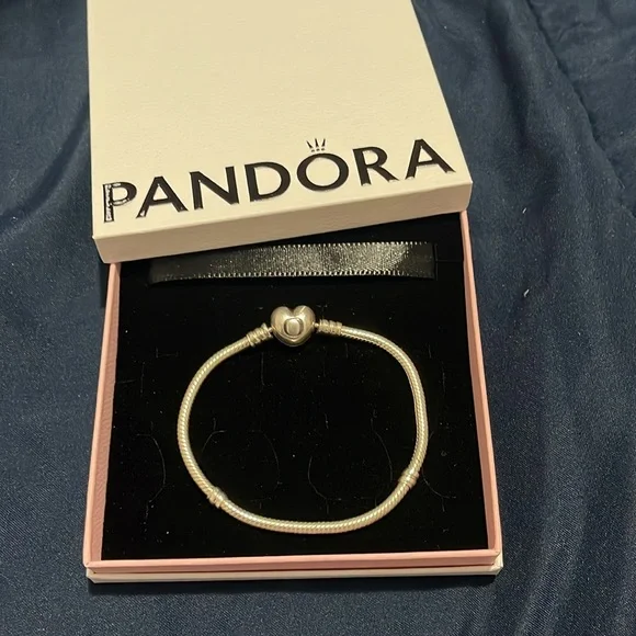 pandora bracelet authentic - Picture 2 of 2